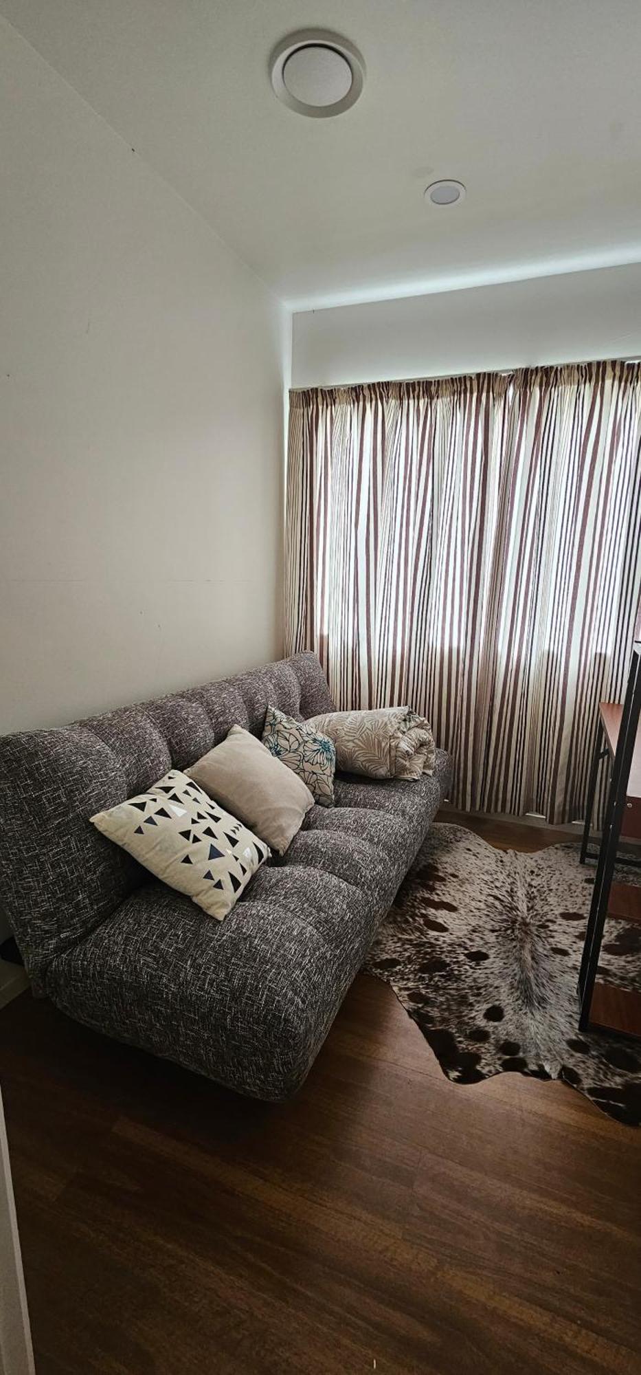 This Fabulous, Single-Level 3 Plus 1 Small Room With Folding Sofa Home Auckland Dış mekan fotoğraf